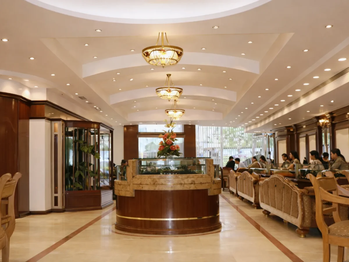 OP Jeweller, MG Road Agra — image 3